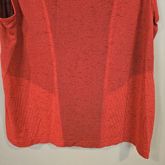 Men's Under Armour HeatGear Red Sleeveless Athletic Top | Size XL - Picture 7 of 8